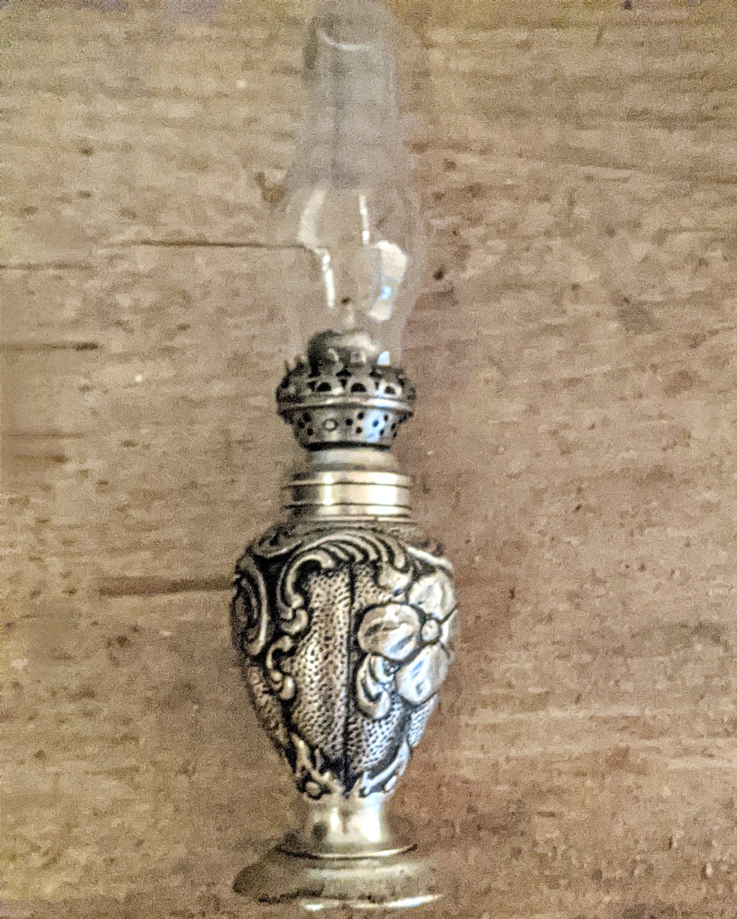 Mini Floral Oil Lamp